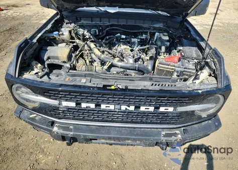 2023 Ford Bronco Base из США, поврежденный, VIN 1FMEE5DP7PLA81269